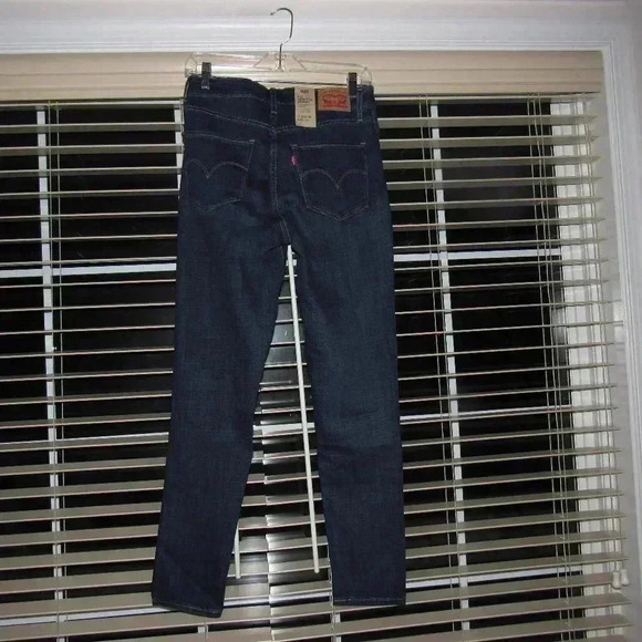 NWT LEVI’S 721 High-Rise Skinny Jeans 30 (10 Med) - Picture 3 of 5
